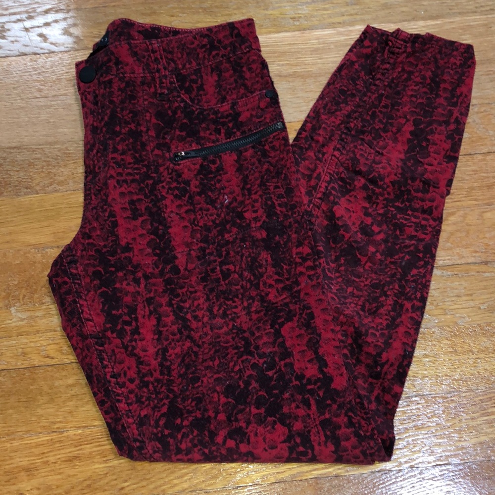 SANCTUARY RED SNAKESKIN PANTS SIZE 27